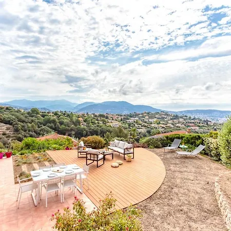 Villa With A Private Pool And Beautiful View